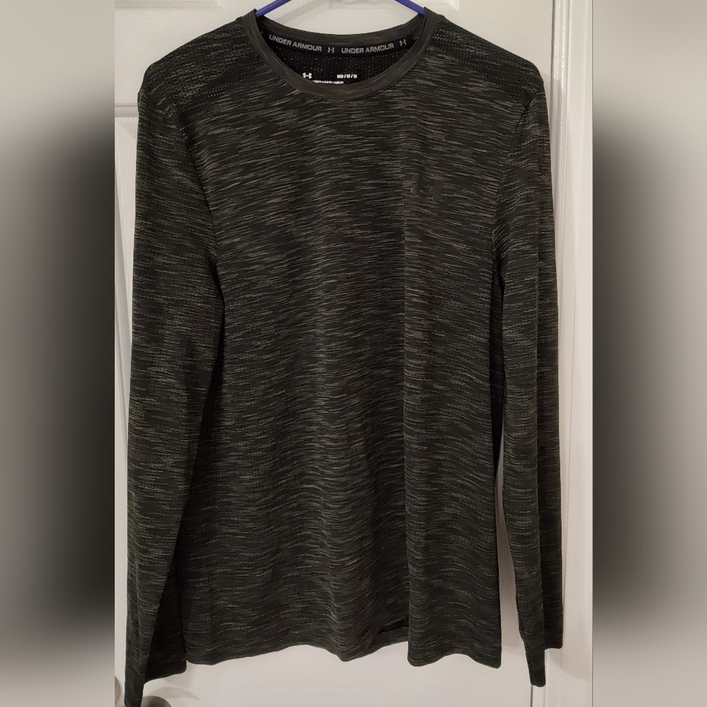 Under Armour Fitted Heatgear Heather/Black Long Sleeve Shirt, Men's Size Medium